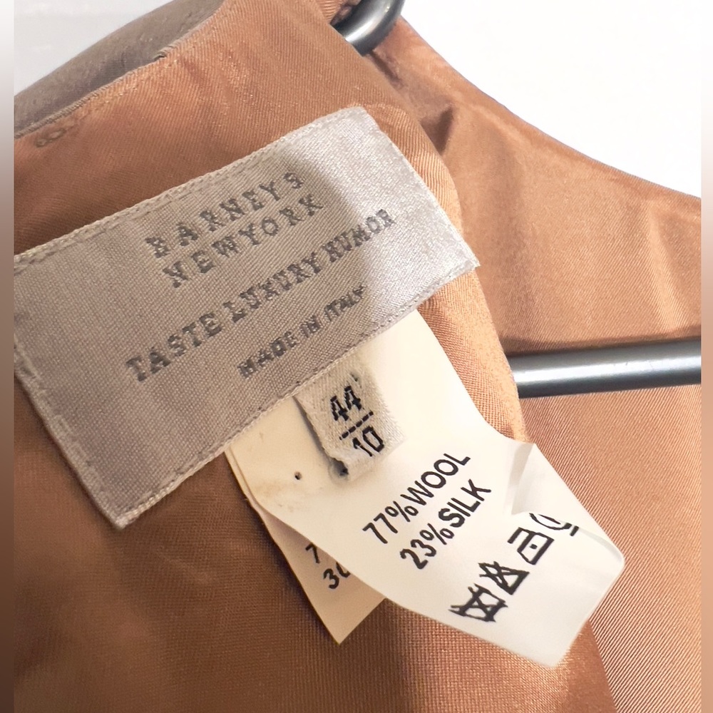 BARNEYS NEW YORK Beige Nude Italian Silk Wool Sheath Classy Dress Pockets 10 - Picture 5 of 10